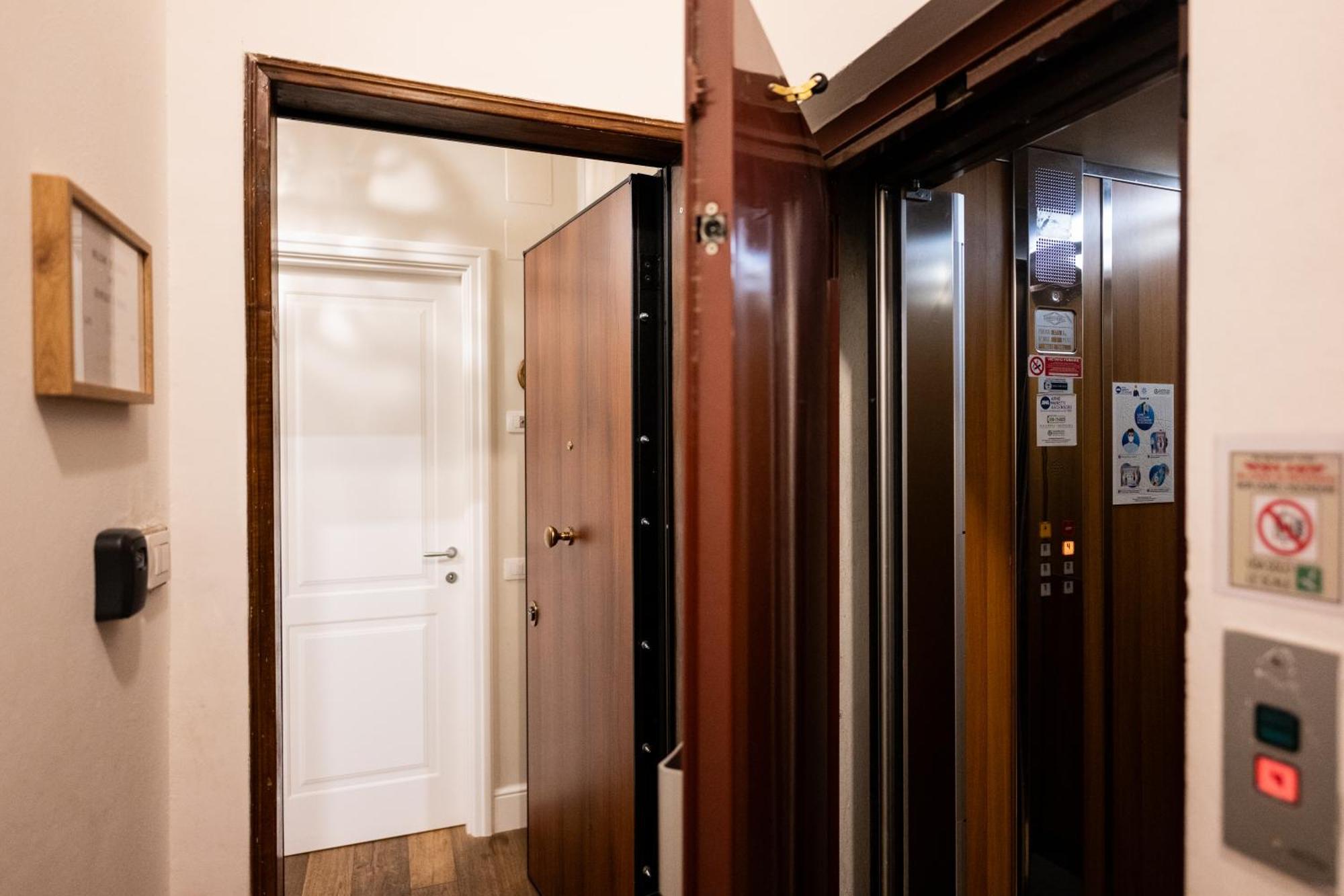 Smooth Mansion In Ponte Vecchio Apartment Florenţa Exterior foto